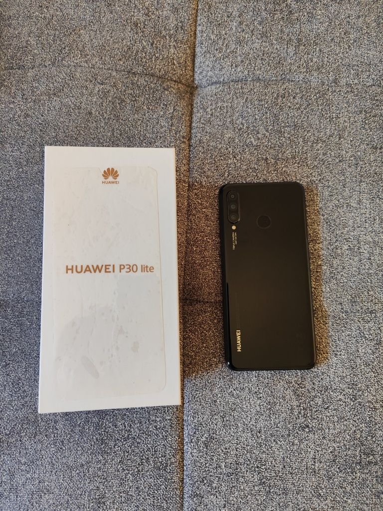 Продам смартфон Huawei