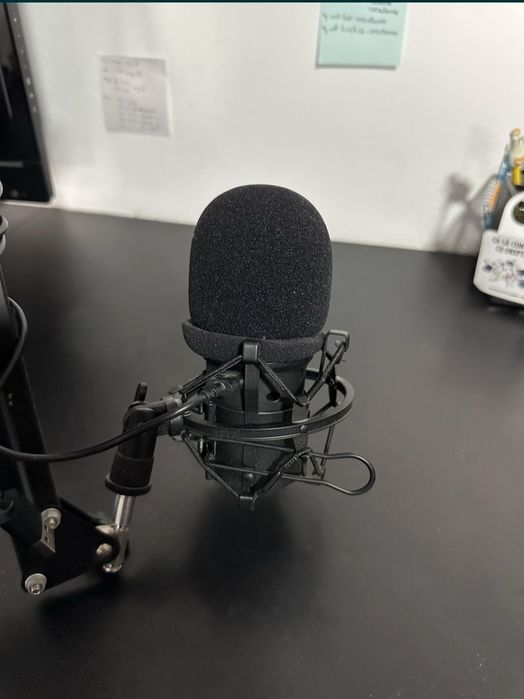 Microfon gaming hyperx solocast + brat