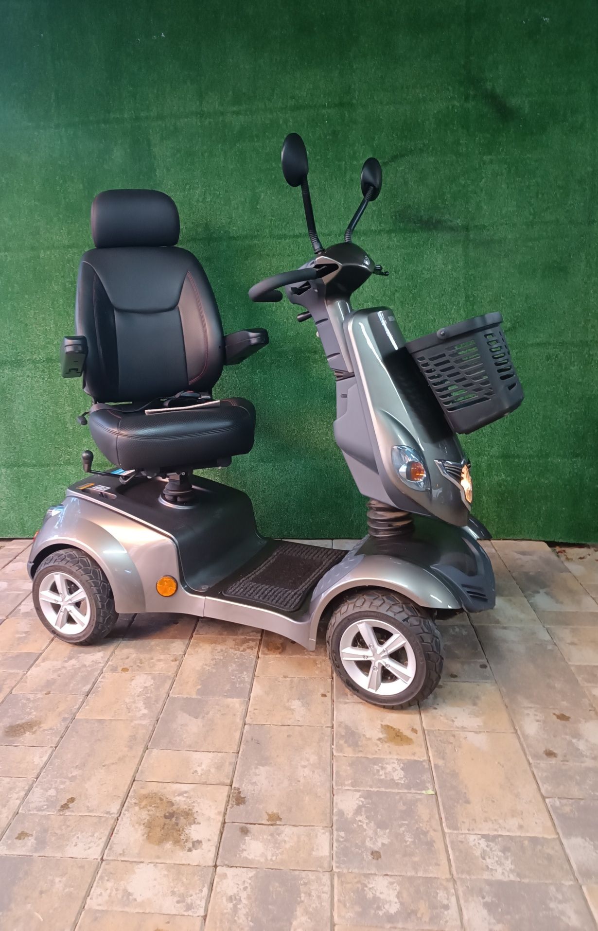 Scaun electric Dizabilitati handicap dezabilitati scuter căruț carucio