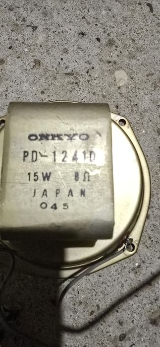 Vând difuzoare Onkyo (provenite din boxe ONKYO Multiac 60 S)