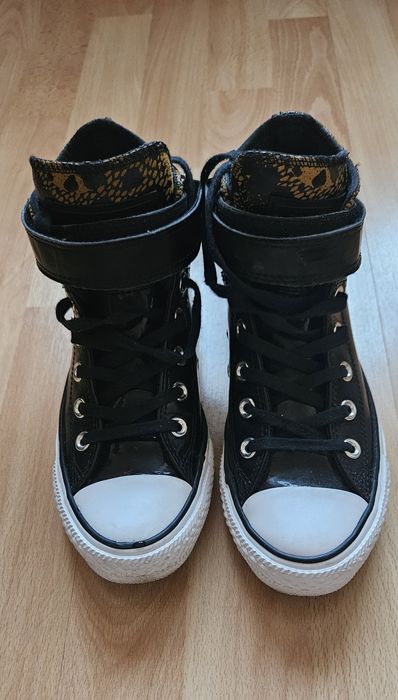Converse femei piele