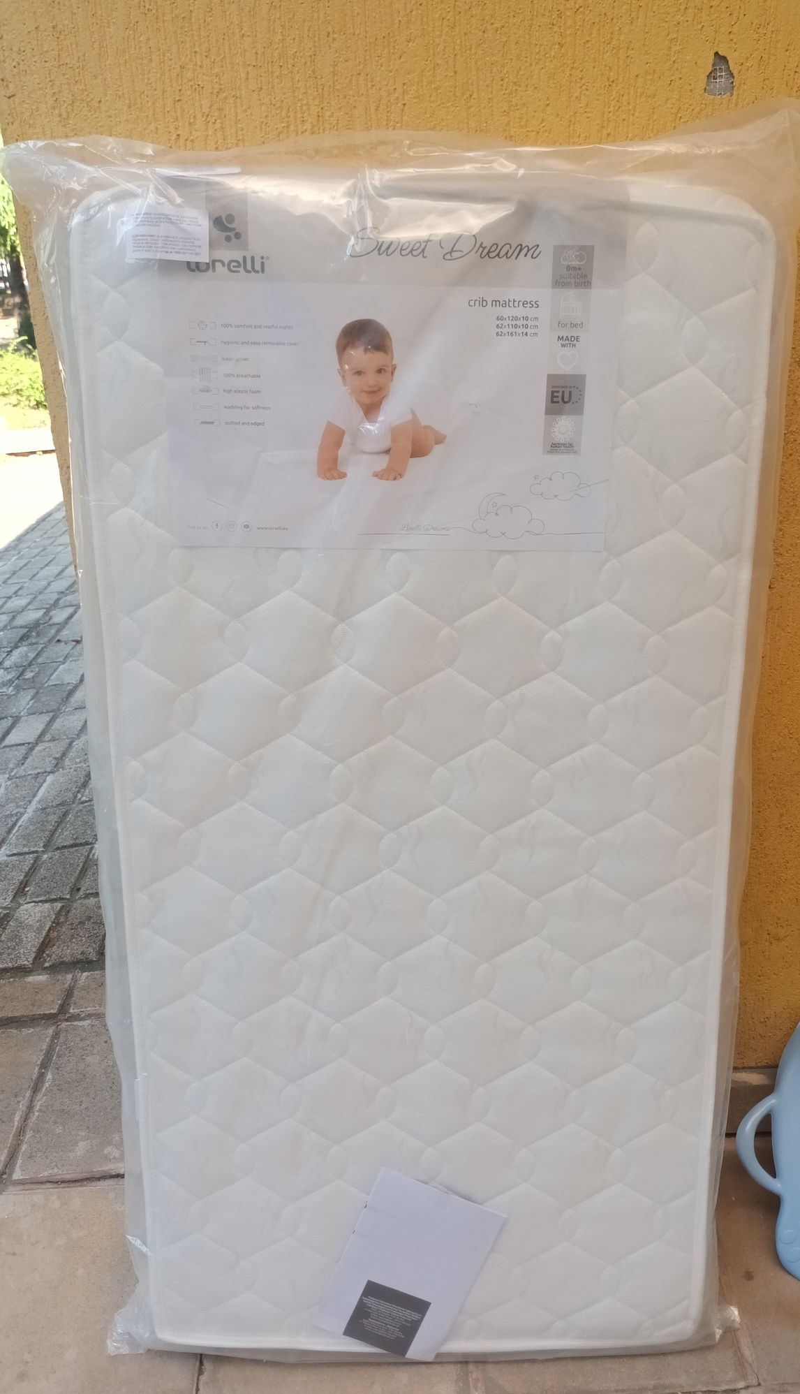 Бебешки матрак 60/120 нов