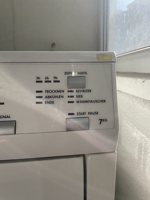 Сушилня за дрехи AEG Lavaterm 7 kg