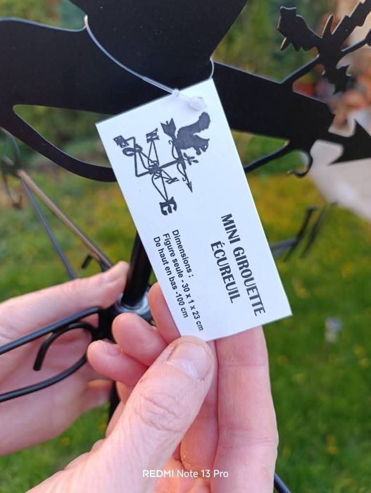 Метален ветропоказател