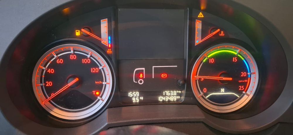 De vanzare DAF XF 106