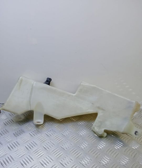 Rezervor lichid spalat parbriz 8e0955451AJ Audi A4 B6