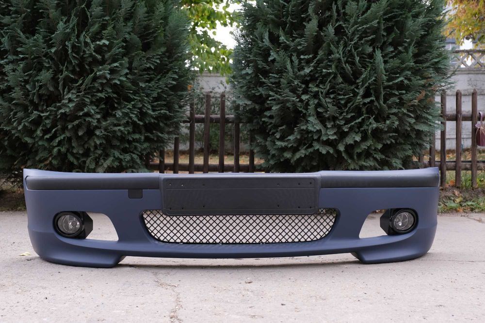 Spoiler Fata M BMW E46 Sedan cu rame si suport numar