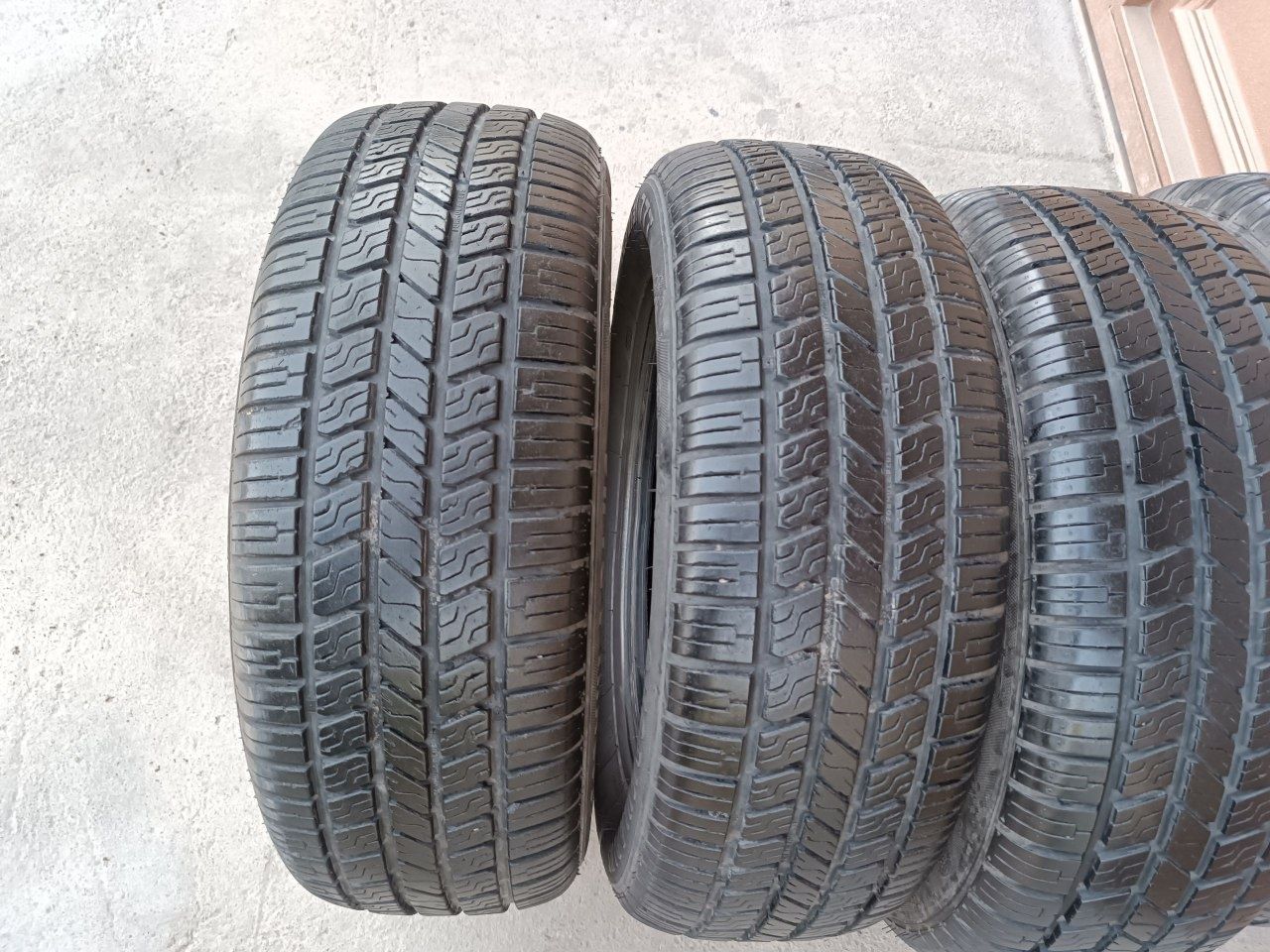 185 65 R14 Formula Plus baloni sotiladi Ideal holatta yangidek