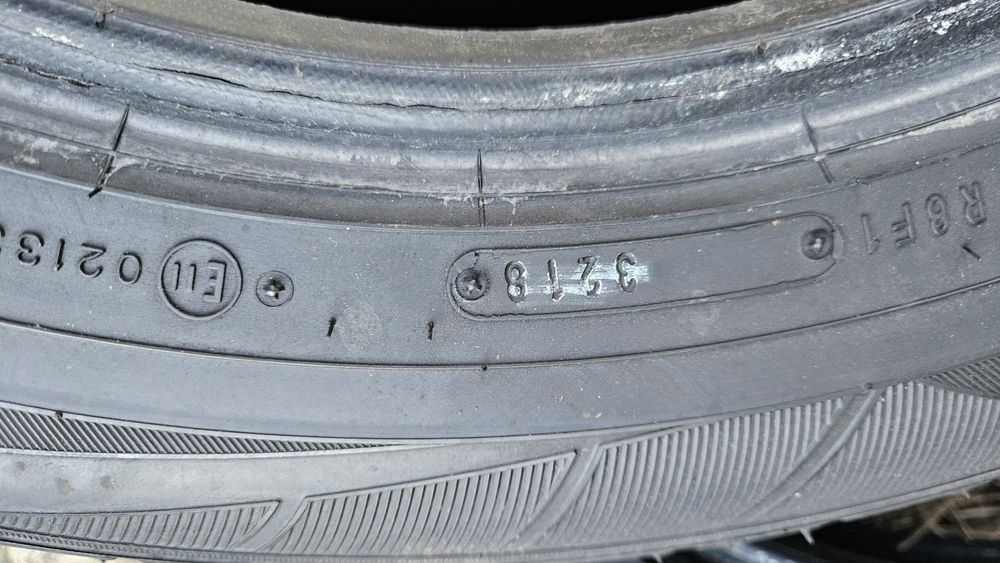 2бр гуми 215 60 16 фалкен