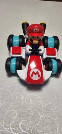 Mașina Mariokart.