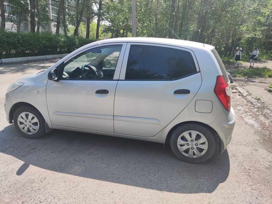 Продам машину Hyundai i10