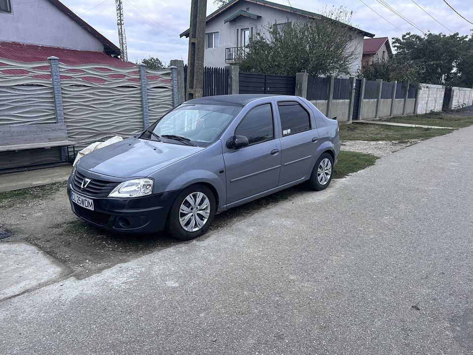 Vand logan 1 an 2005 ac funtional, acte la zi