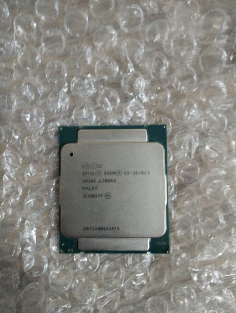 Процессор  Intel Xeon E5-2678v3