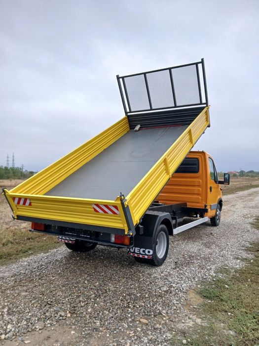 IVECO Daily  35 65  70 max. autoriz 3,5 t cat. B basculabil pe 3 parti