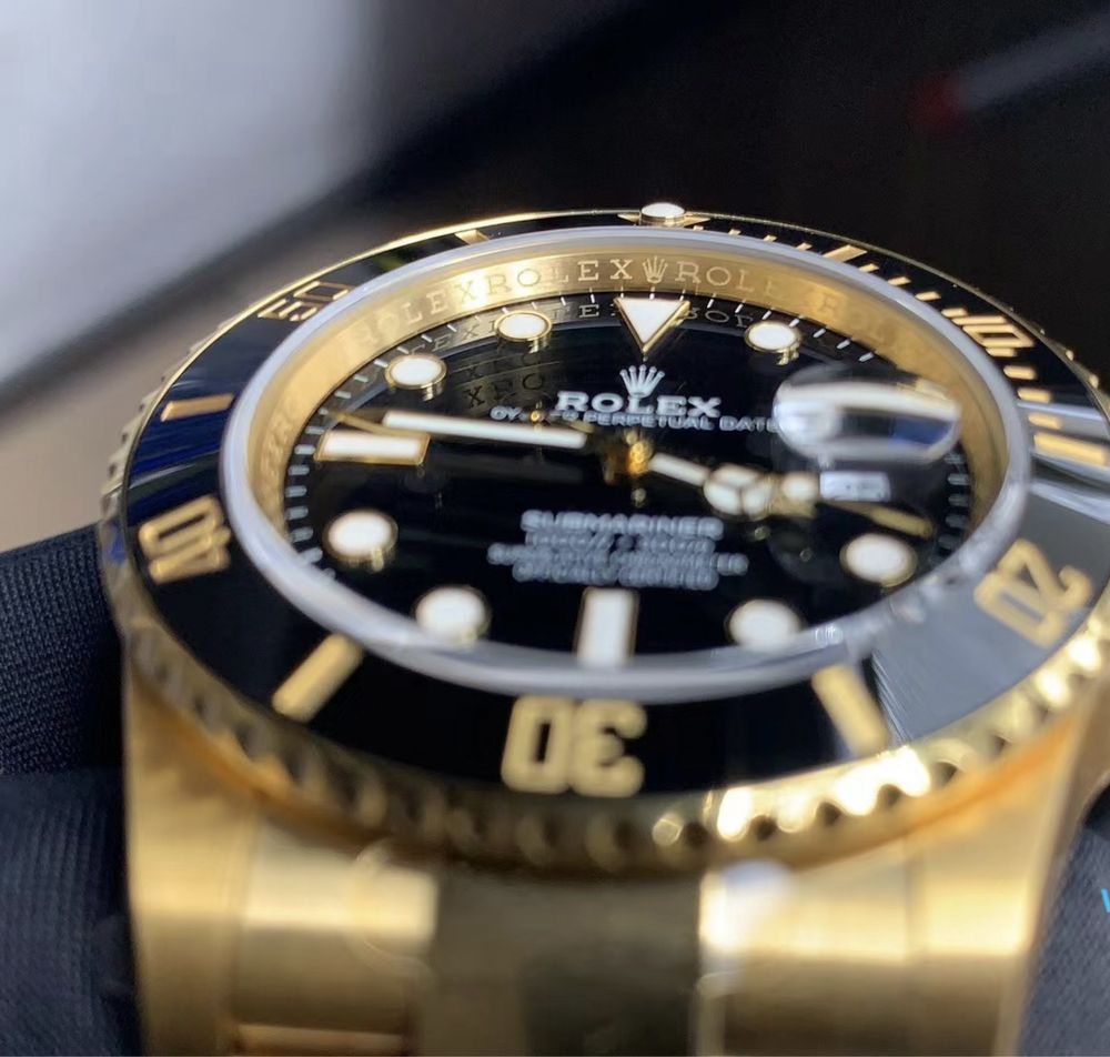 Rolex Submariner Gold 40 mm