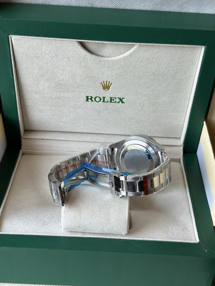 Rolex Submariner Date “Smurf” 40mm