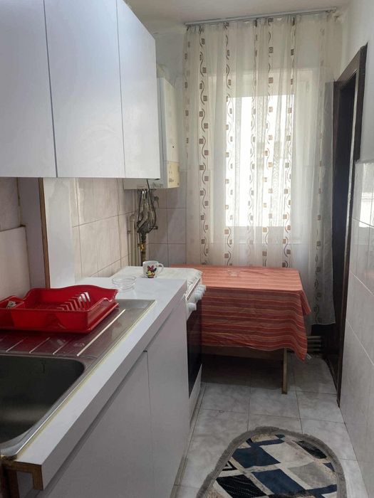 Apartament 2 camere, 44 m², etaj 3/4 – Aleea Plopilor, Târgu Jiu