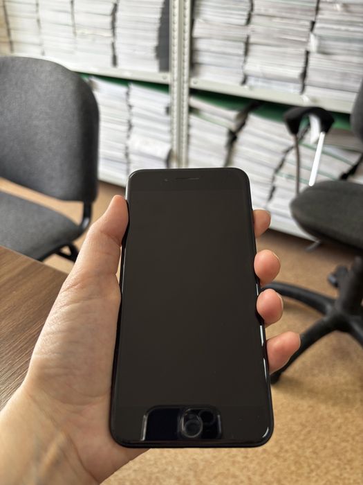 Apple iPhone 7 plus в идеальном состоянии