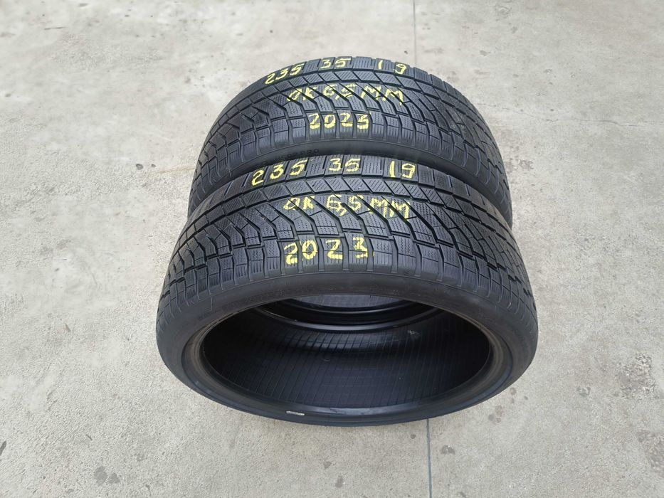 Doua anvelope iarna 235 35 19 falken eurowinter HS02 6,5 mm dot 2023