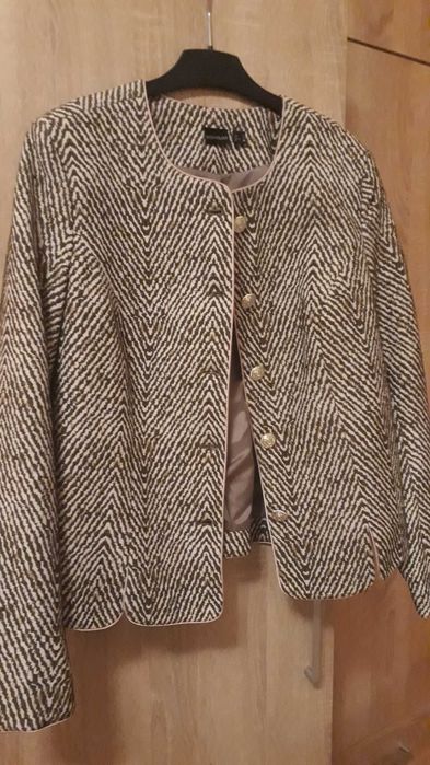 Sacou Jacheta nou  38/40