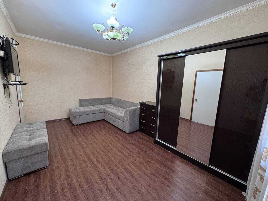 Аренда 1 комнатная квартира на Художников метро БИЙ