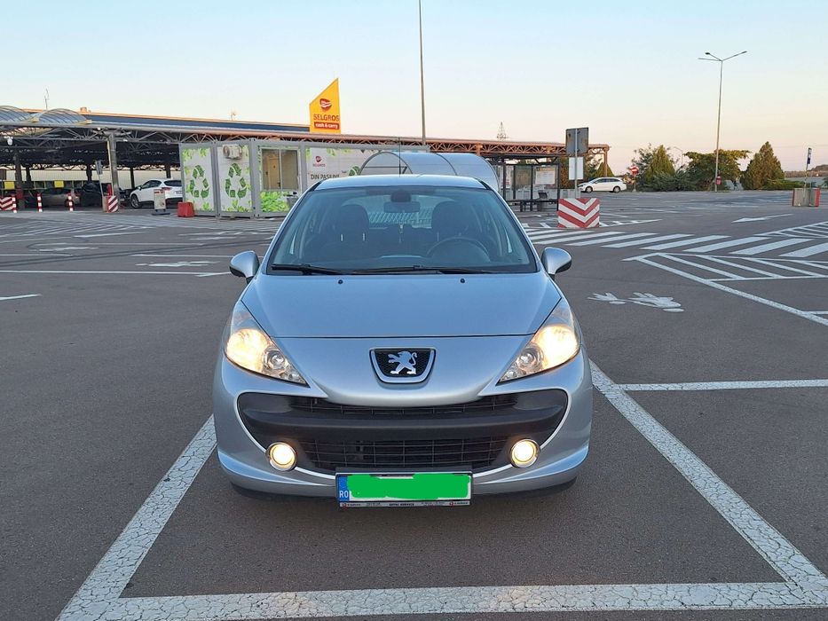 Vand Peugeot 207, cutie automată, benzină, 1.6, 120CP
