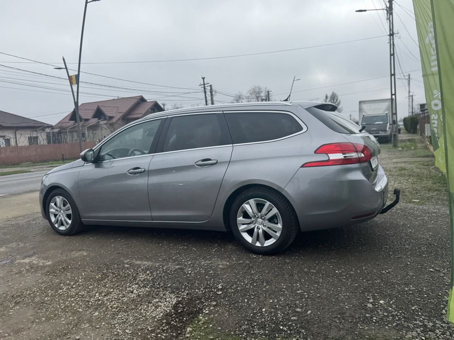 Peugeot 308 **Piele**panorama**navi**camera**tiptop**Rate/avans zero