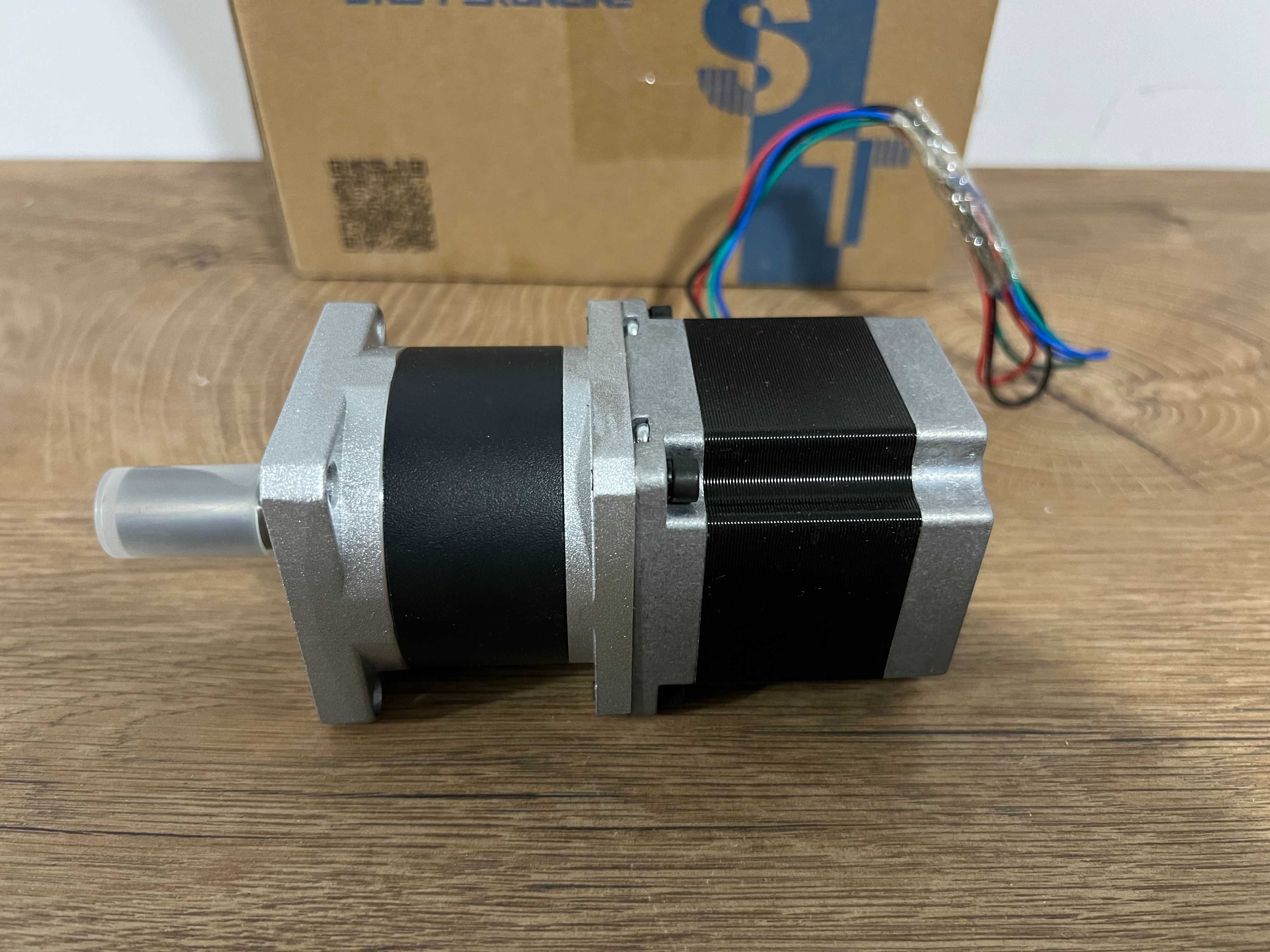 стъпков мотор с планетарна предавка – Stepper Motor с вграден редуктор