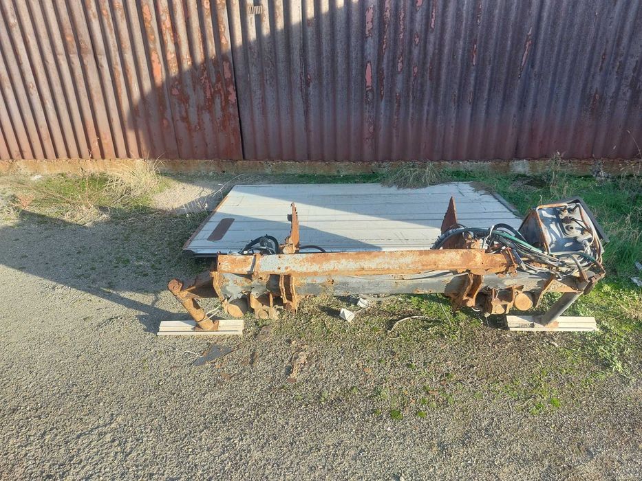 Падащ борд за камион , микробус