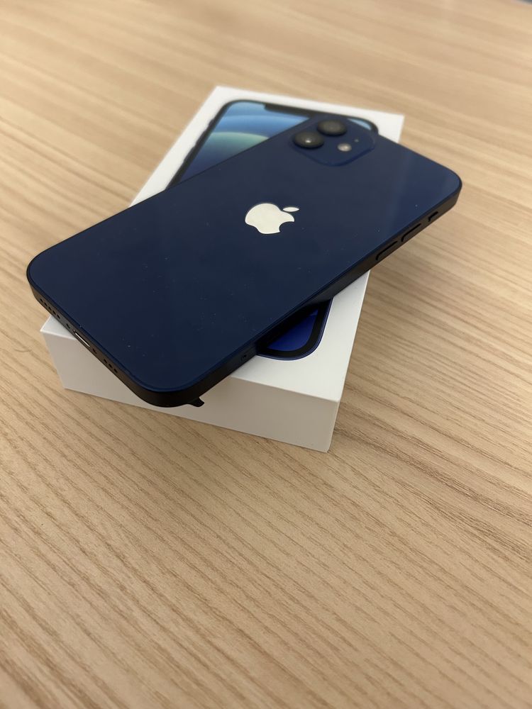 Продам iPhone 12 64GB