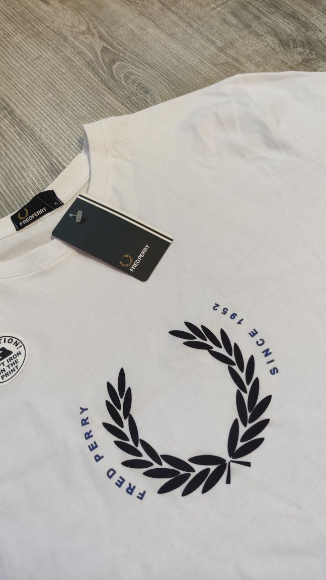 Нова мъжка тениска Fred Perry XL