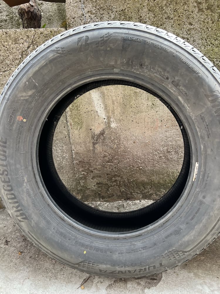 Летни Гуми Бриджстоун Туаранза 185/65R15