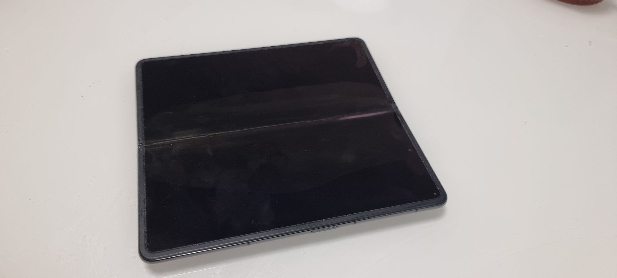 Honor magic v2, ram 16gb, 512 gb