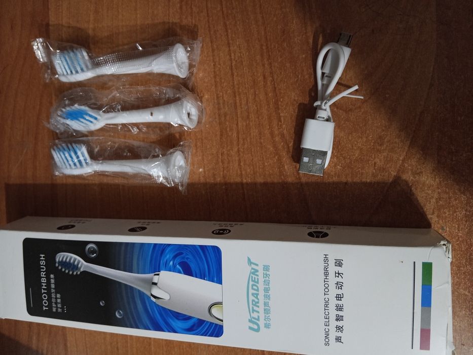 Электрическая щётка новая