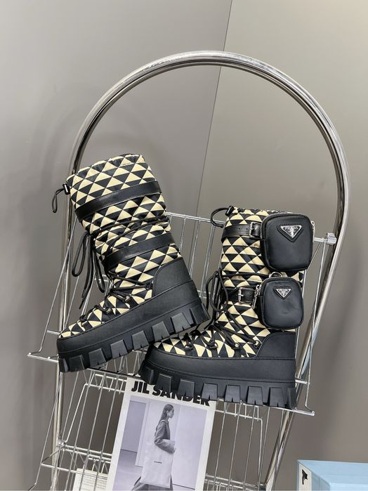 Cizme Prada , calitate premium , pe comanda , noi , 38