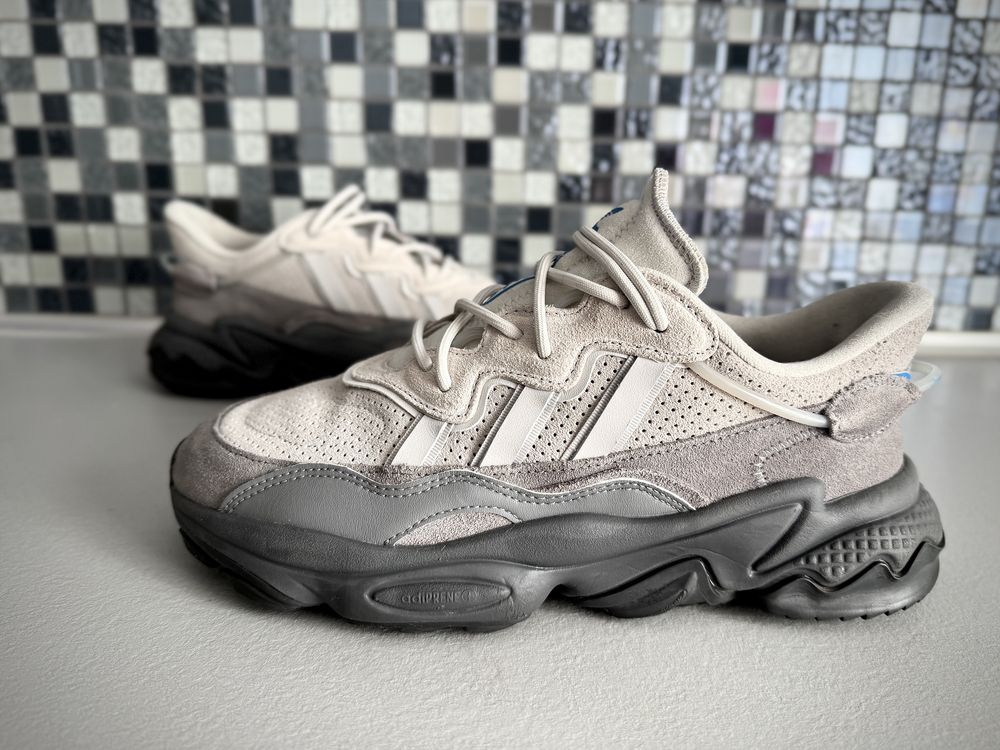 ADIDAS Ozweego pantofi sport adidasi marimea 41,5