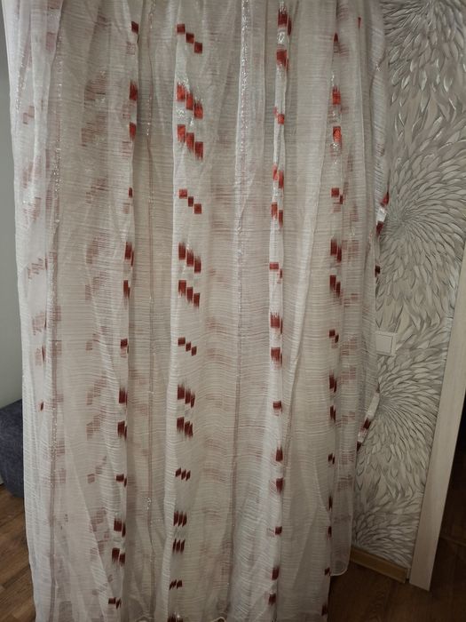 Продам шторы в хорошем состоянии