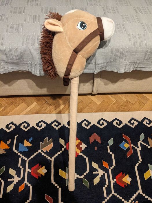 Плюшено конче на пръчка – отлично състояние