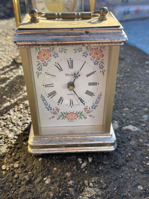 Ceasuri din bronz masiv Quartz