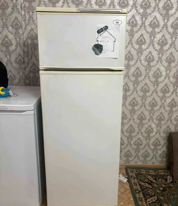 Продам холодильник.