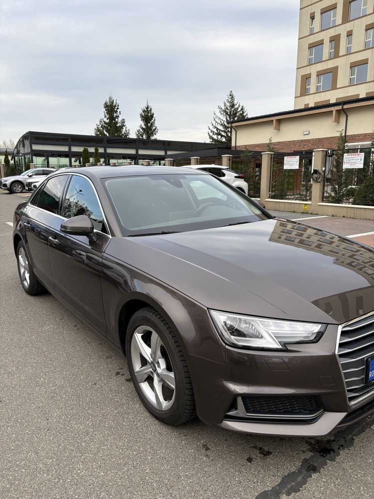 Audi A4 / Virtual/ Webasto/ 2019