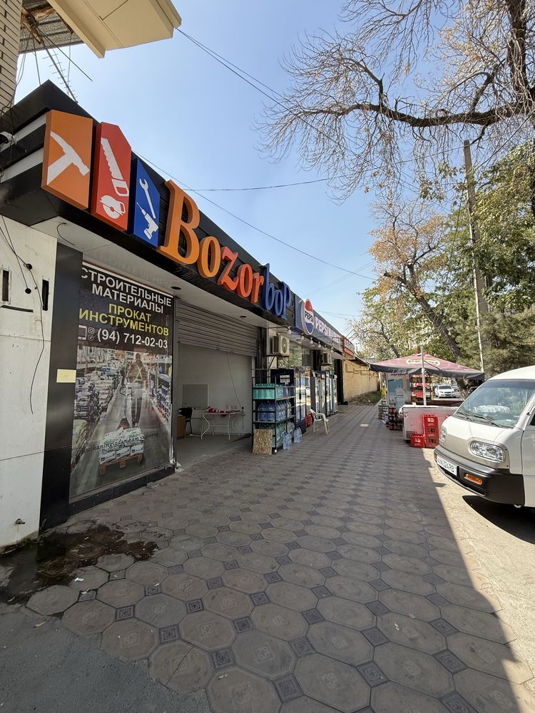 Сдается в аренду помещение 200 кв на Яшнабадском районе вдоль дороги.