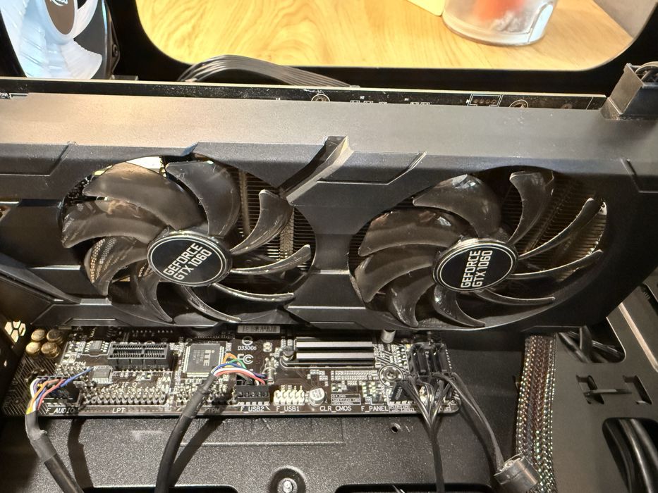 Настолен компютър