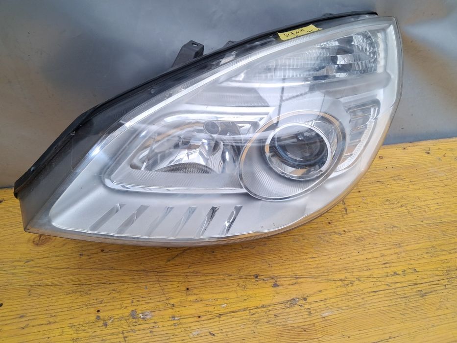 Фар рено сеник Renault Senic