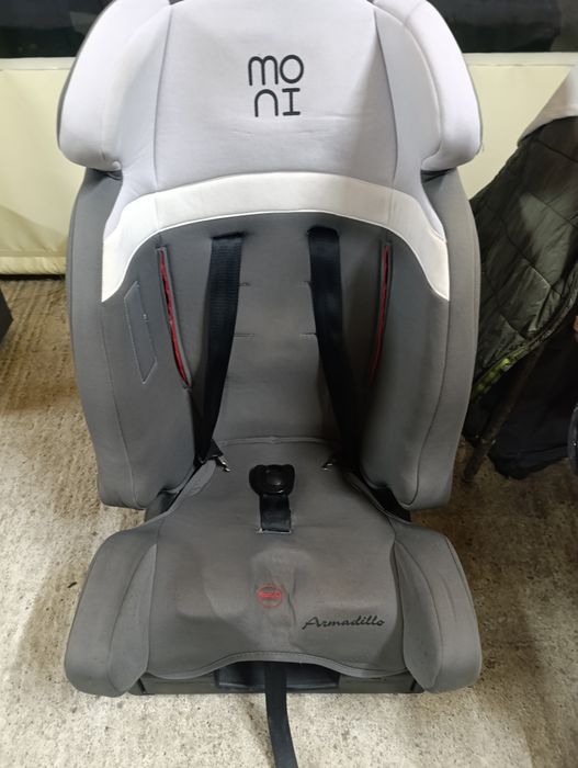 Столче за кола moni