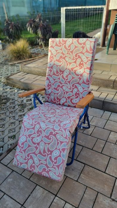 Sezlong structura metalica,saltea burete-2 buc