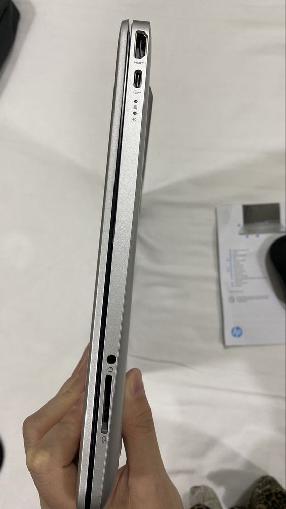 Hp laptop model: 15s-fq5340TU