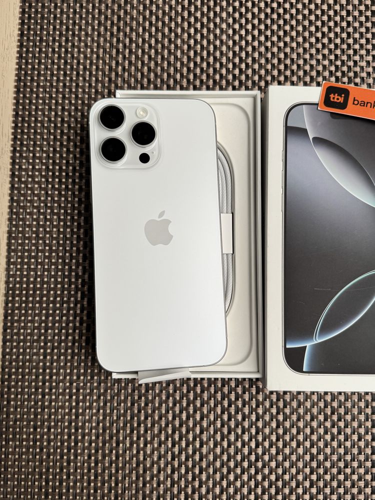 НОВ!256 ЛИЗИНГ 80лв/м iPhone 16 pro Max айфон 16 про макс