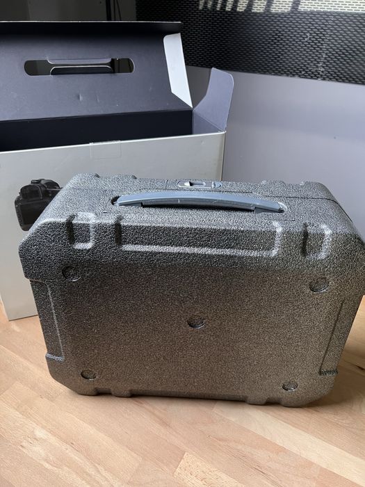Gimbal Stabilizator pe 3 axe DJI Ronin S