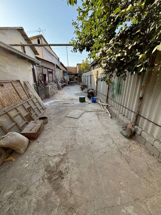 Uy chirchiq shaharda